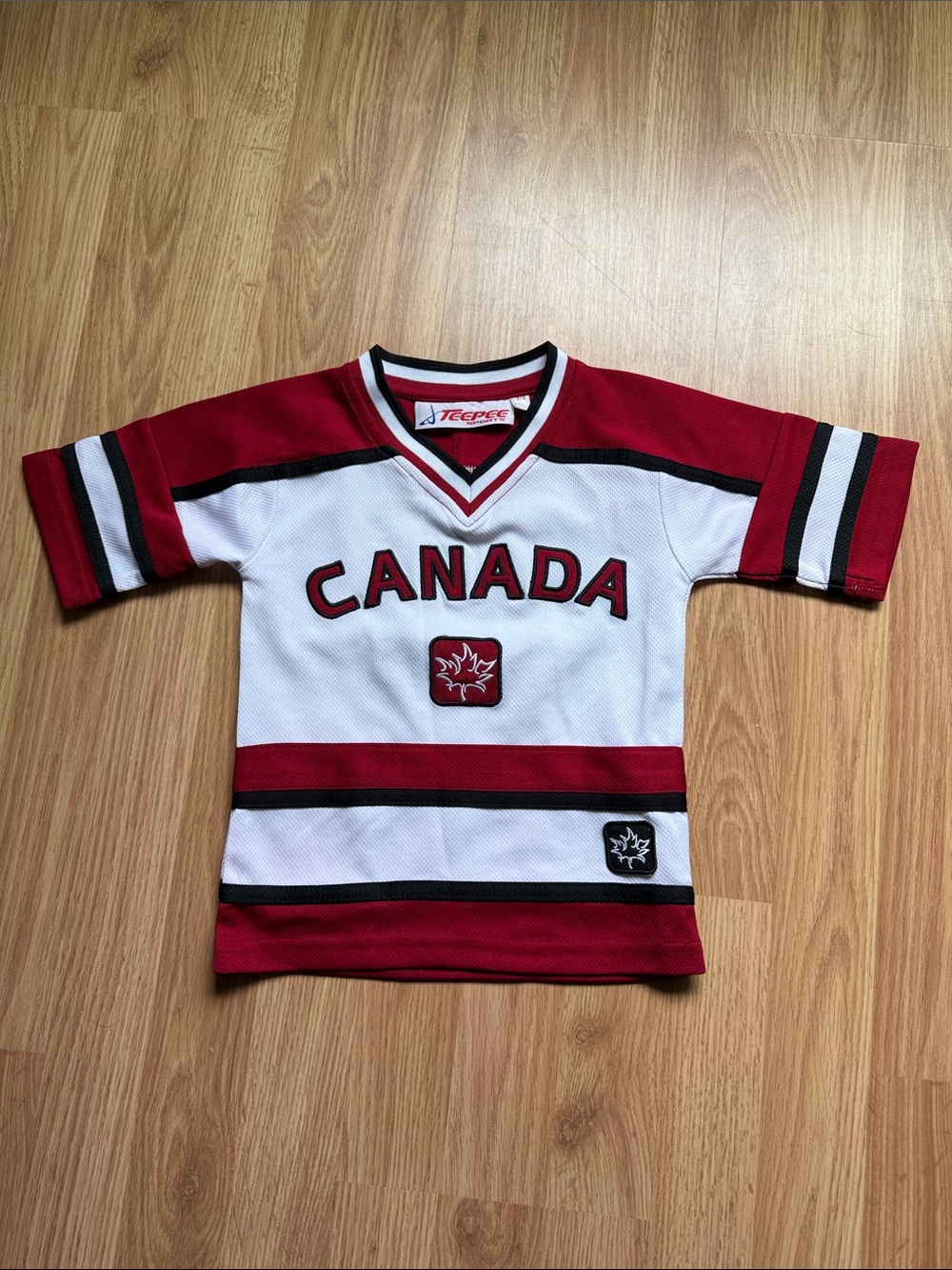 Teepee Sports Canada Hockey Jersey 2-4T